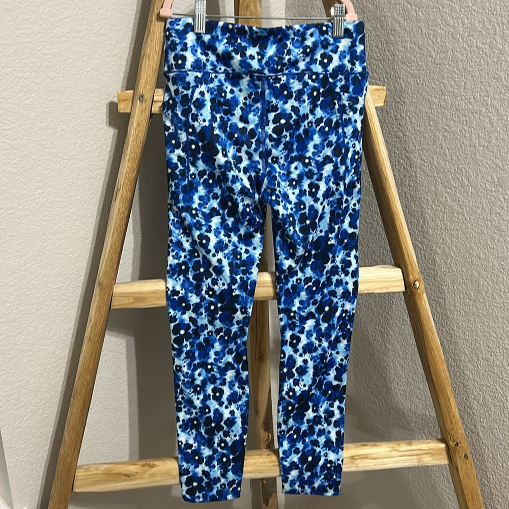 Member’s Mark Girls Blue Floral Leggings - Picture 2 of 3